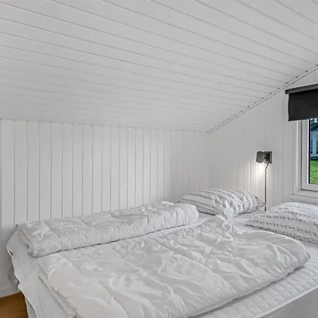 Crista - 500m From The Sea By Interhome *